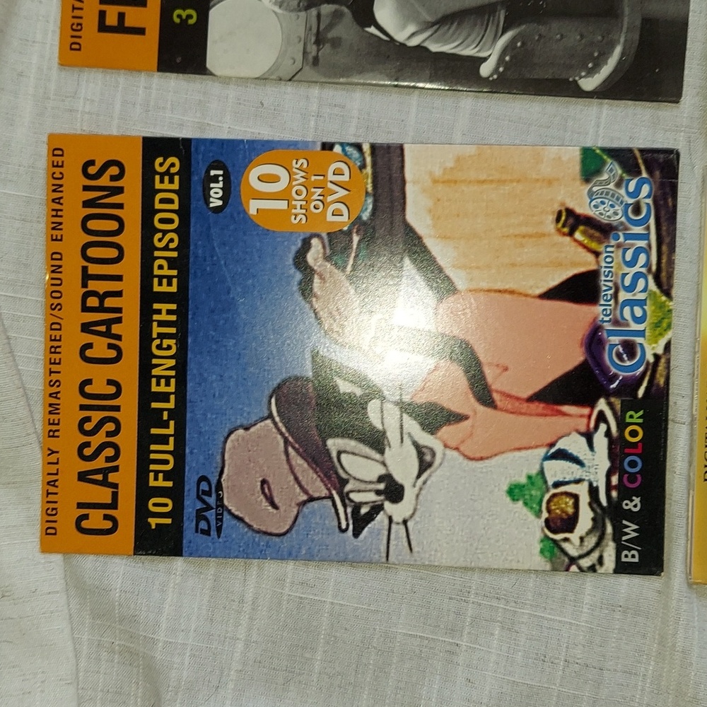 Lot of four DVDs - Classic Cartoons, Flash Gordon, Cartoon Craze, and Betty Boop - Picture 4 of 9